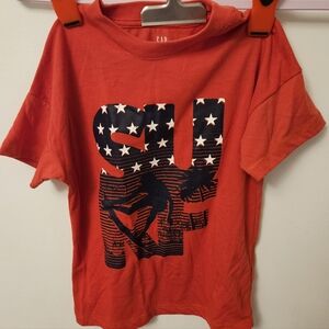 GAP NWOT Red Surf Graphic Kids Tee